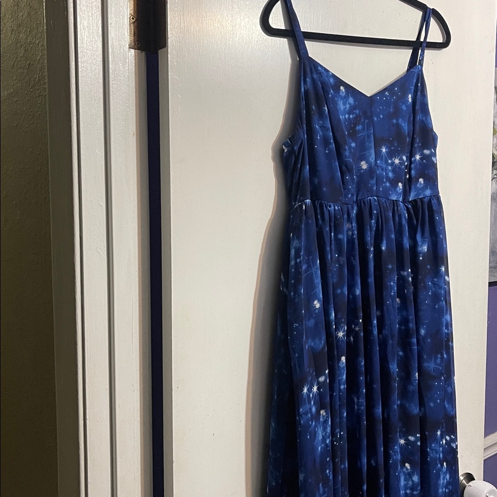Torrid space print chiffon pleated maxi dress